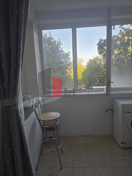 Costin Georgian, garsoniera.